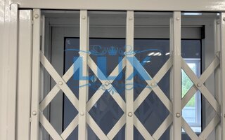 металлическая раздвижная решетка